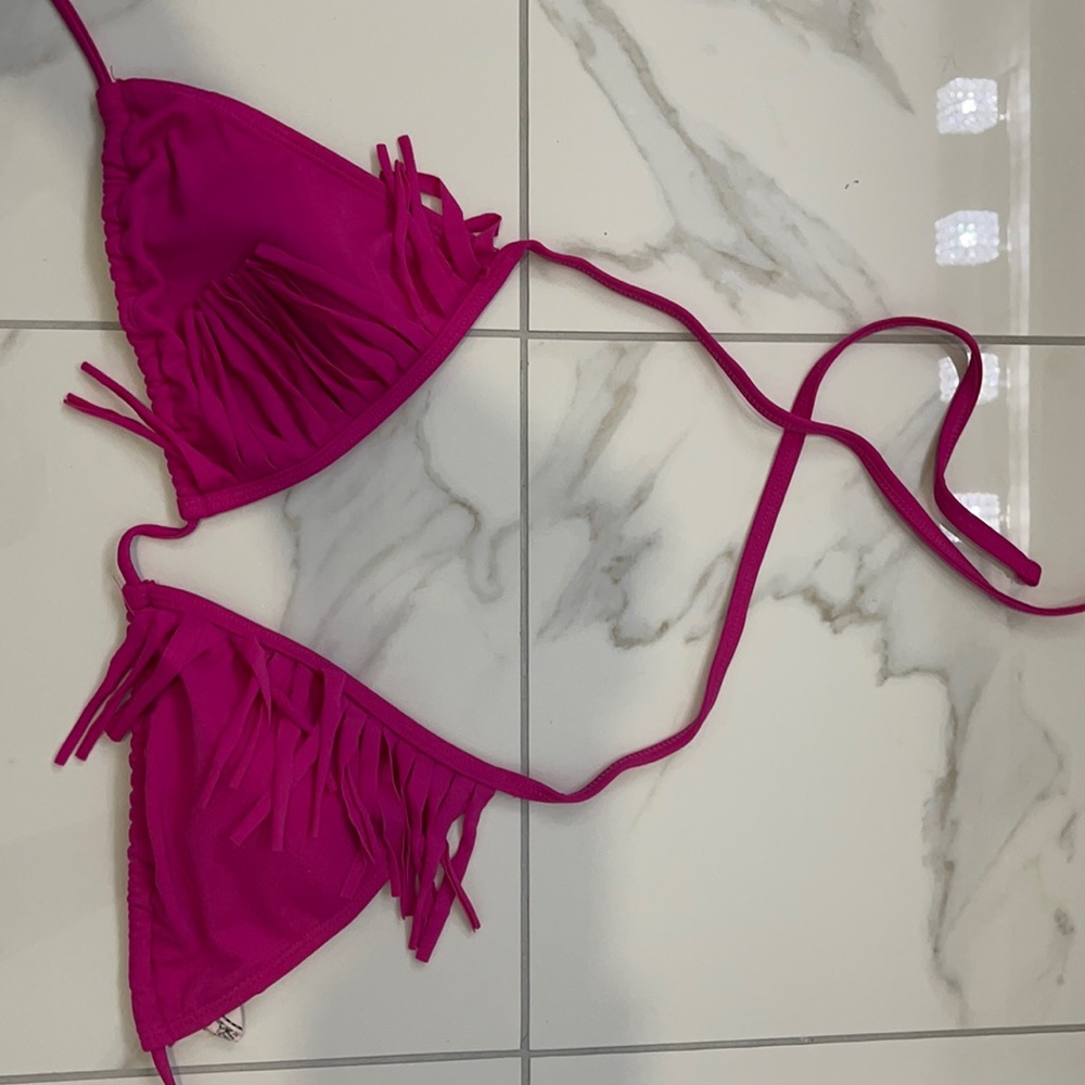 Pink bikini top